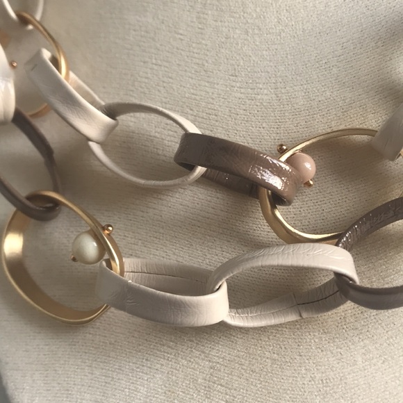 Luna Garzón Leather Necklace - Picture 4 of 4